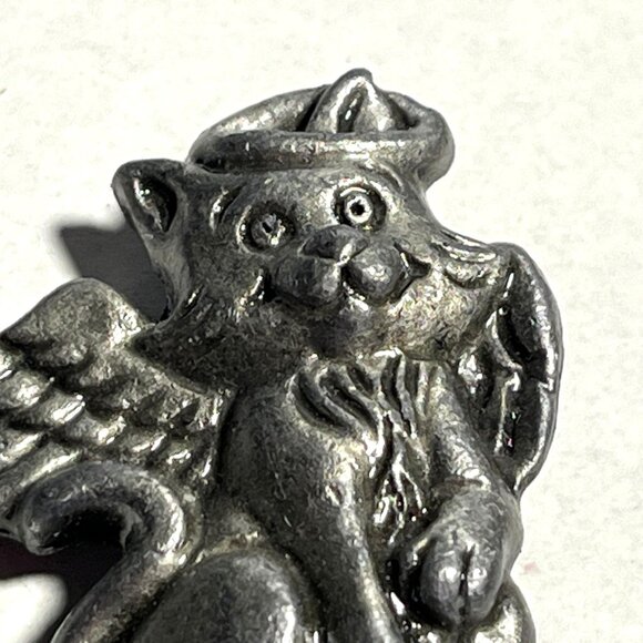 Vintage Pewter Cat Angel Pin Brooch - Picture 2 of 3